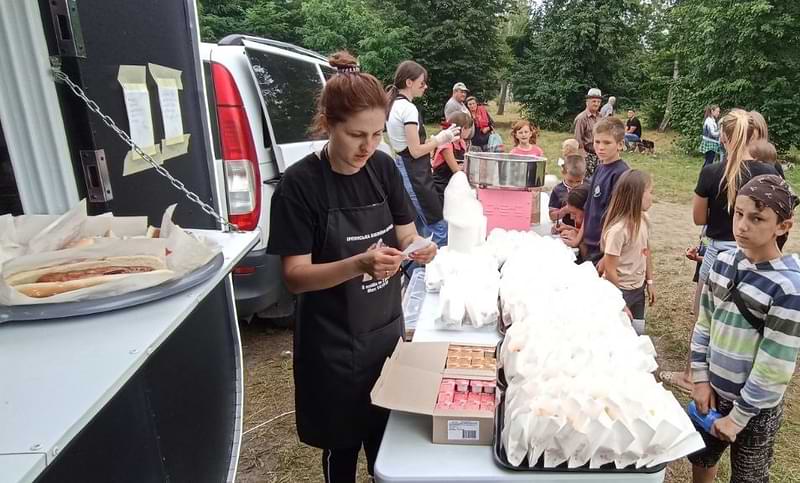 Sharing Joy with IDP Children at a Summer Camp